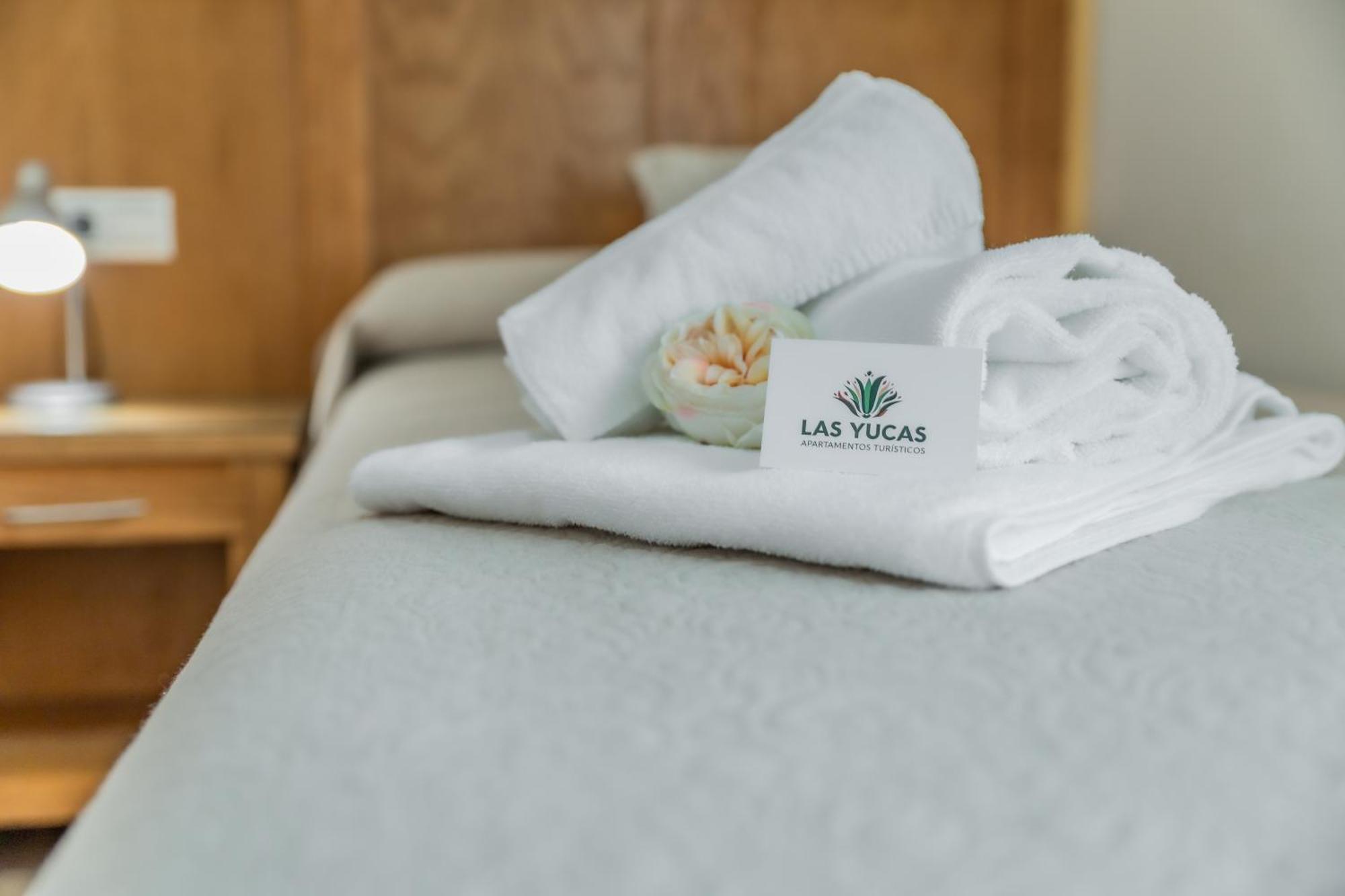 Apartamentos Turisticos Las Yucas Torre Del Mar Extérieur photo