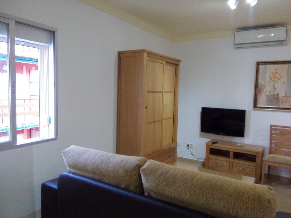 Apartamentos Turisticos Las Yucas Torre Del Mar Extérieur photo