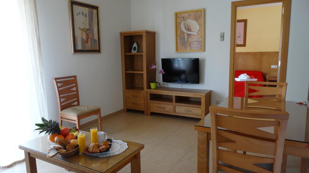 Apartamentos Turisticos Las Yucas Torre Del Mar Extérieur photo